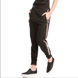 Lime & Vine Ira Jogger in Black and Rose Gold XS